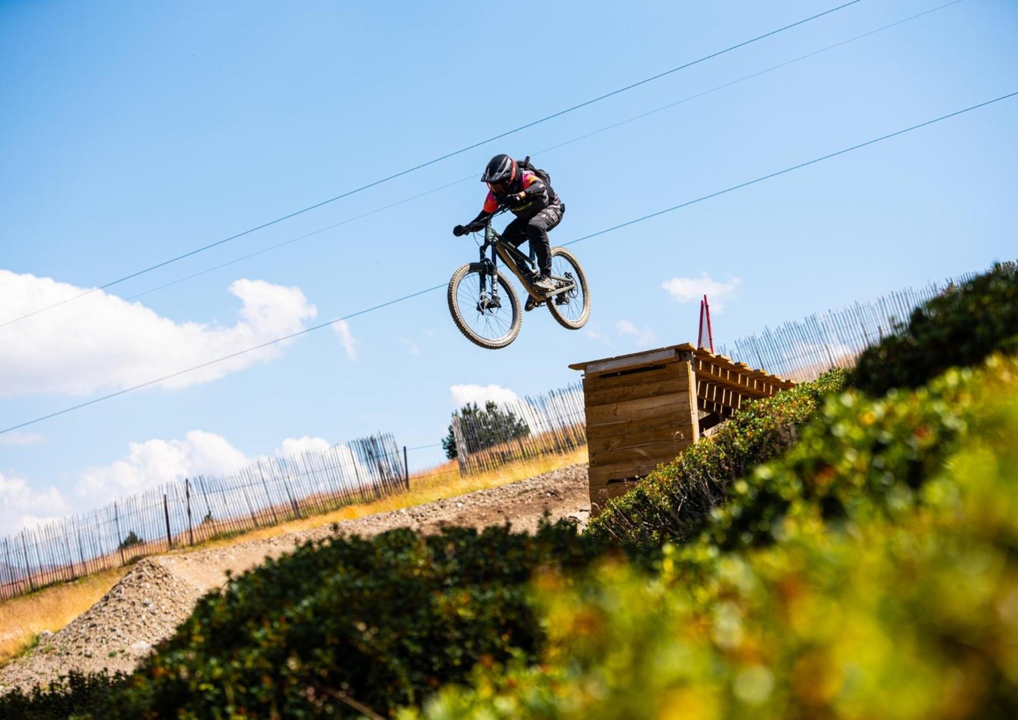 Apartamento Ribasol Vallnord En Arinsal Tintin エクステリア 写真